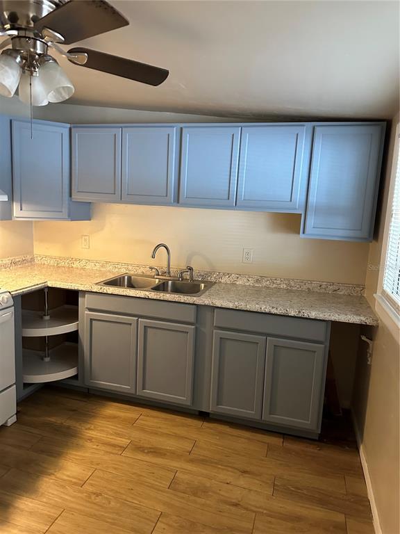 Foto del edificio - 1111 Willow Ave