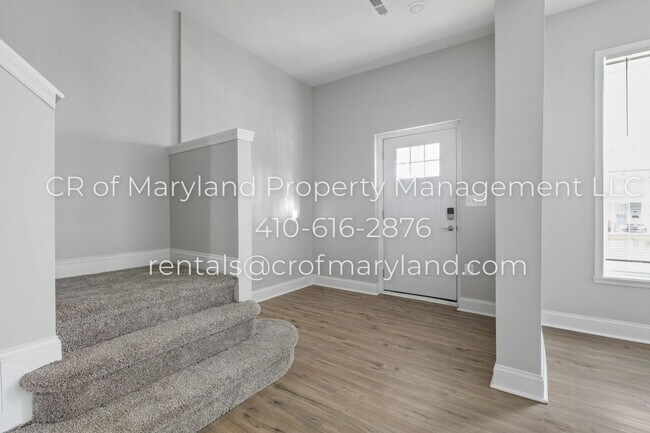 Building Photo - WAITLIST APPLICATIONS ONLY