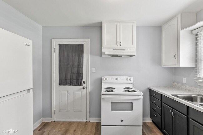 Foto del edificio - 3 br, 1 bath House - 2703 Briley Street
