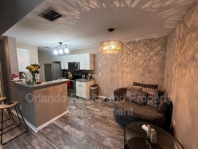Foto del edificio - 6088 Westgate Dr