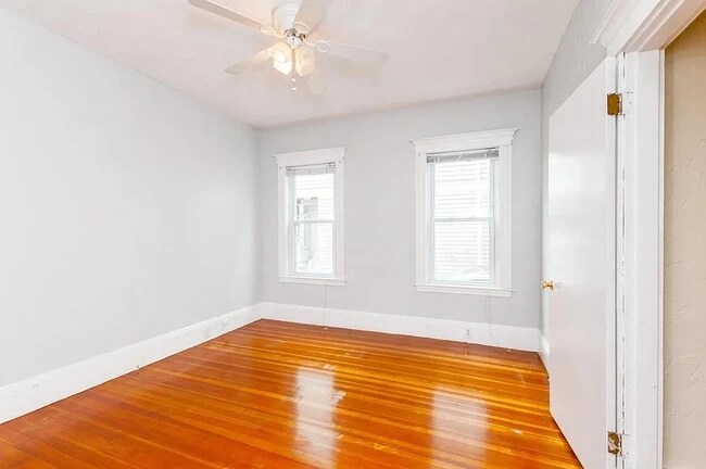 Building Photo - 50 Bromfield Rd