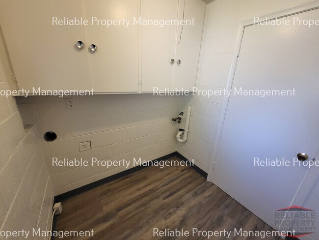 Foto del edificio - 845 12th St