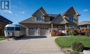 Building Photo - 536 Juliana Dr