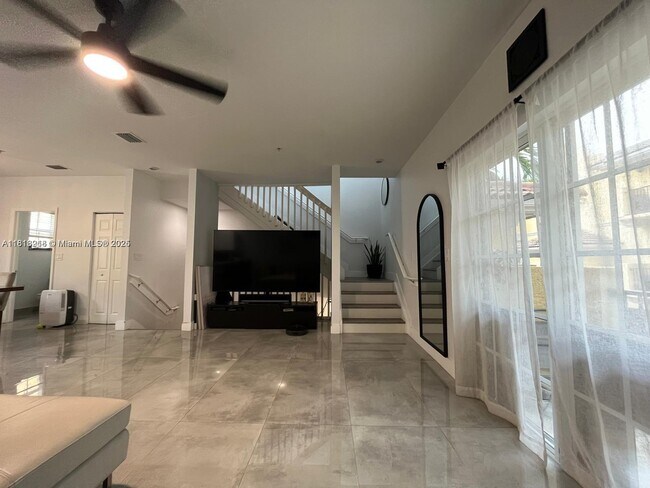 Foto del edificio - 2520 SW 14th Ave