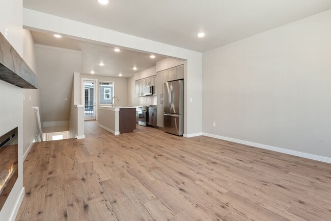 NEW CONSTRUCTION | 2-Bedroom + Office Town... - NEW CONSTRUCTION | 2-Bedroom + Office Town... Townhome