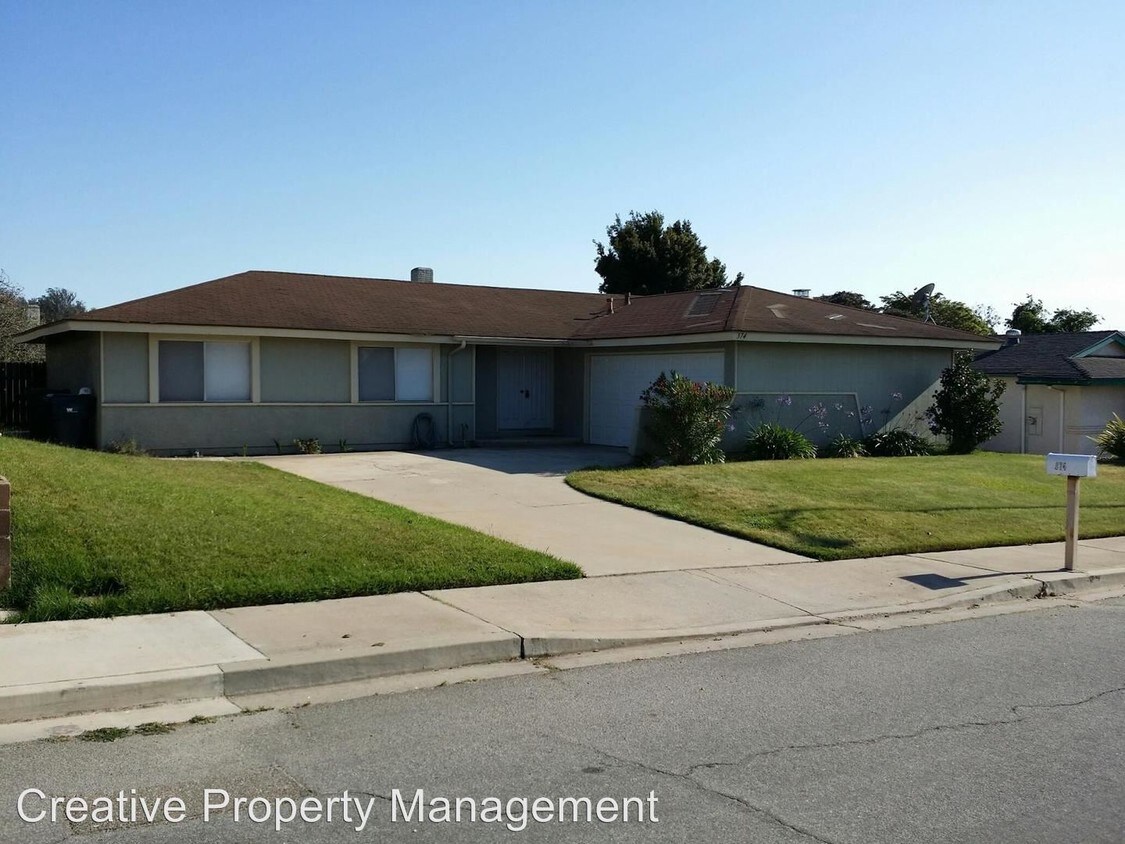 Building Photo - 374 Mountain View Dr