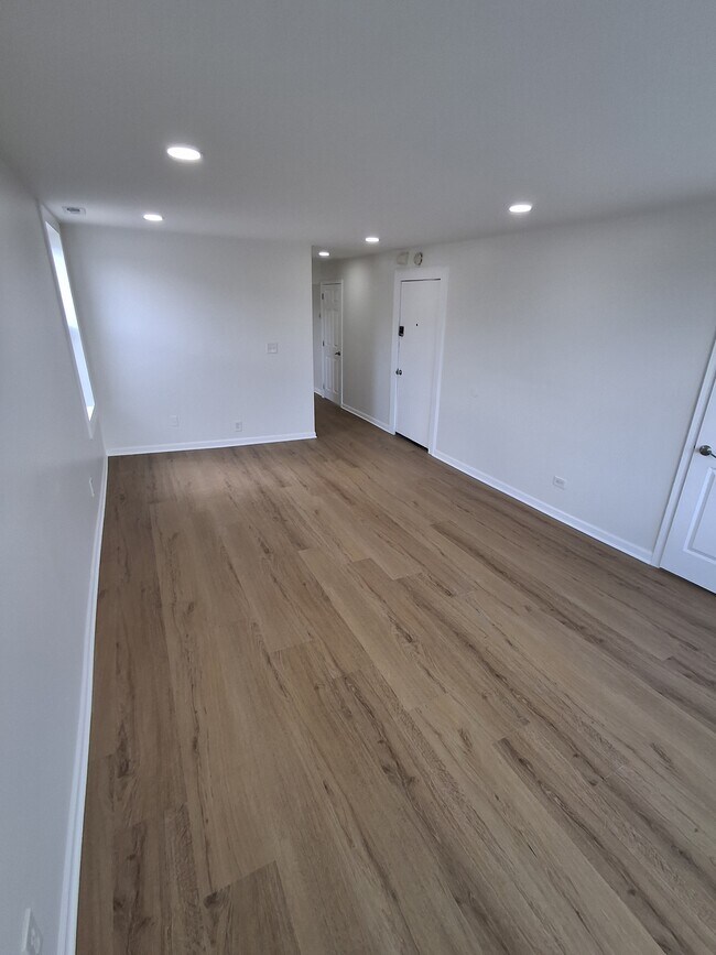 Foto del edificio - 471 W 26th St