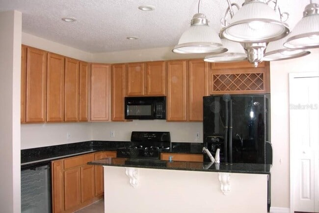 Building Photo - 3027 Bayshore Pointe Dr