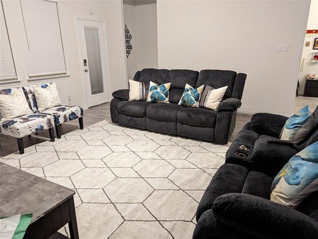 Foto del edificio - 3955 Sidney Ln