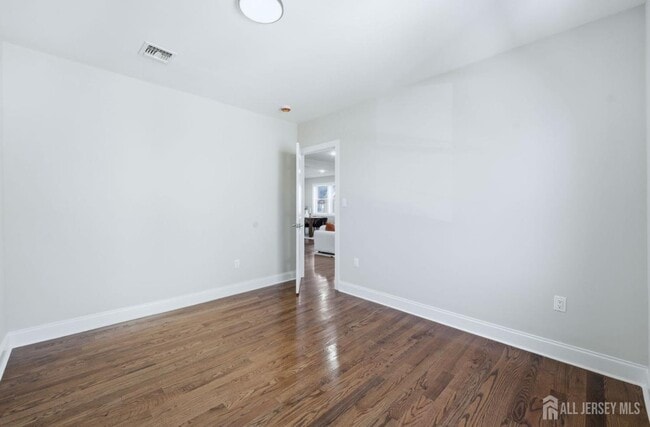 Foto del edificio - 46 Eppirt St