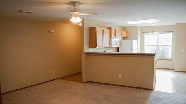 Foto del edificio - 1002 SW Quartz Rd