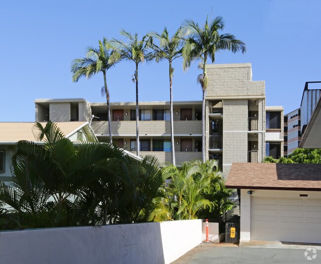 Building Photo - Sierra Gardens