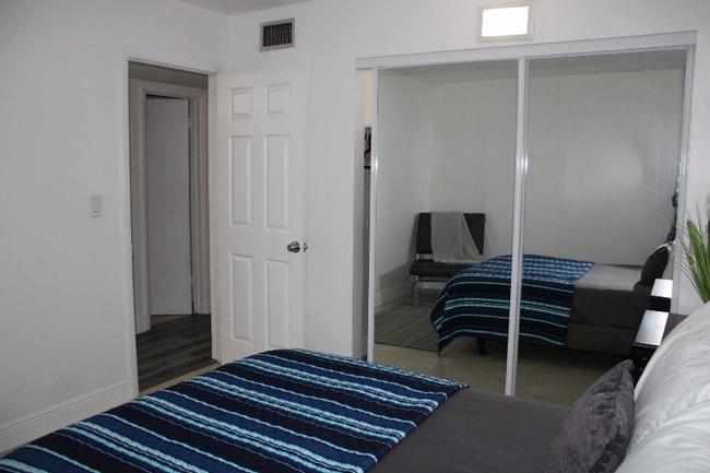 Photo - 5551 SW 36th St House