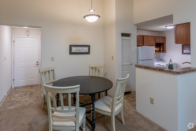 2HAB, 2BA - 980 ft² - Brandychase Apartments