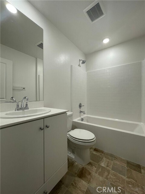 Foto del edificio - 5630 Altamura Way
