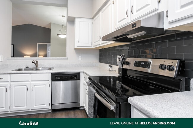 Building Photo - 980 Walther Blvd NW
