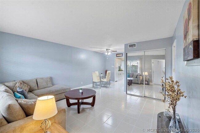 Foto del edificio - 7500 NW 5th Ct