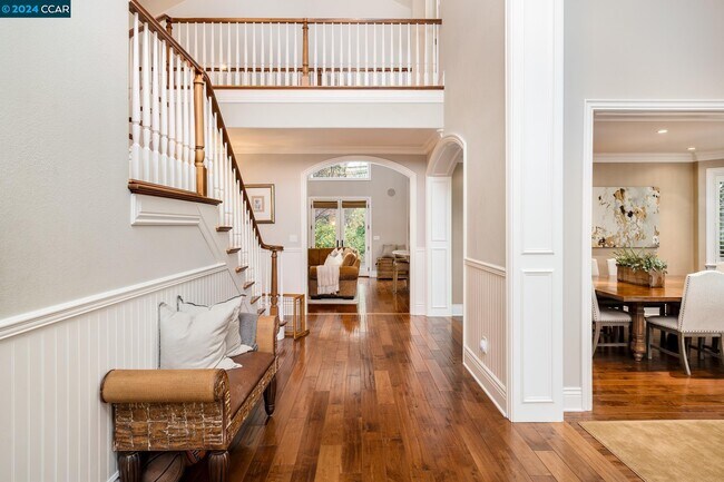 Foto del edificio - 15 Royal Oaks Ct