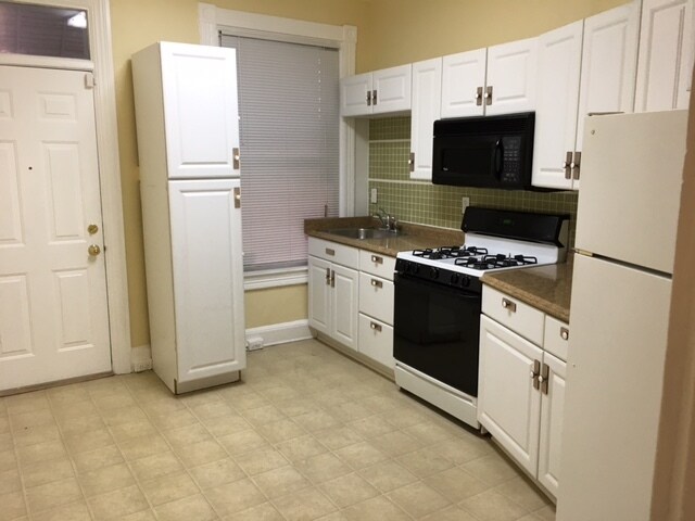 Photo - 708 Property House