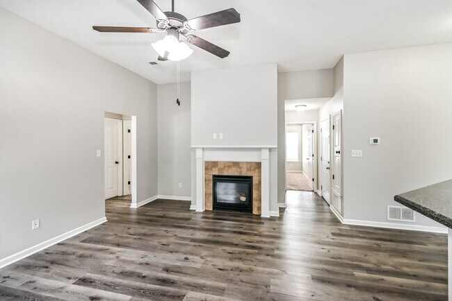 Foto del edificio - 316 Vaiden Ridge Dr N