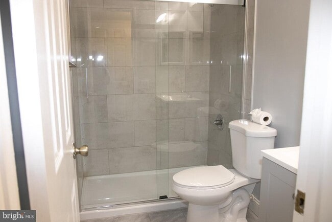 Building Photo - 4490 Lord Loudoun Ct