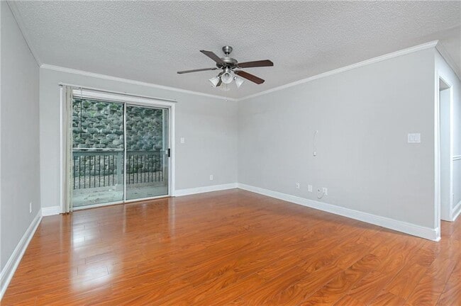 Building Photo - 3102 Santa Fe Pkwy