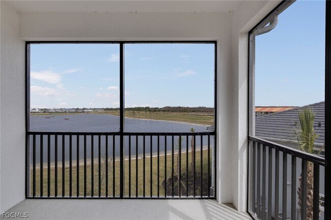 Foto del edificio - 15405 Grn Acrs Ave