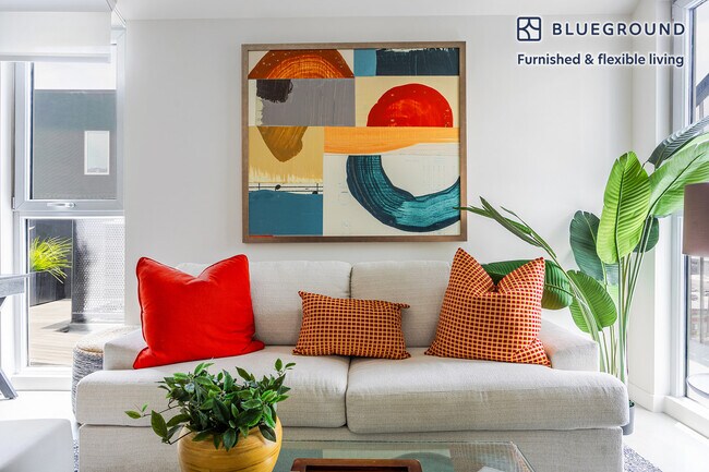 Foto del edificio - 3630 Overland Ave