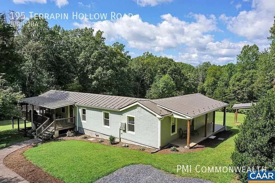 Primary Photo - 2 Bed / 2 Bath Single Family (Available 2/...
