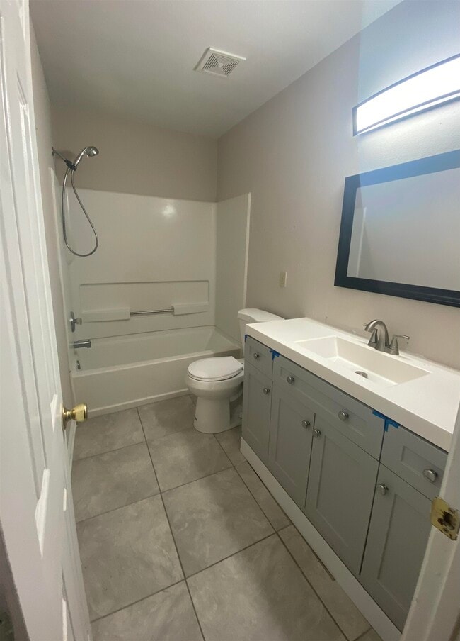 Building Photo - 2854 Botany Pl