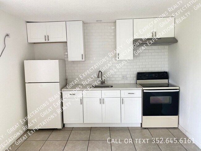 Foto del edificio - 5836 SE Drew Rd