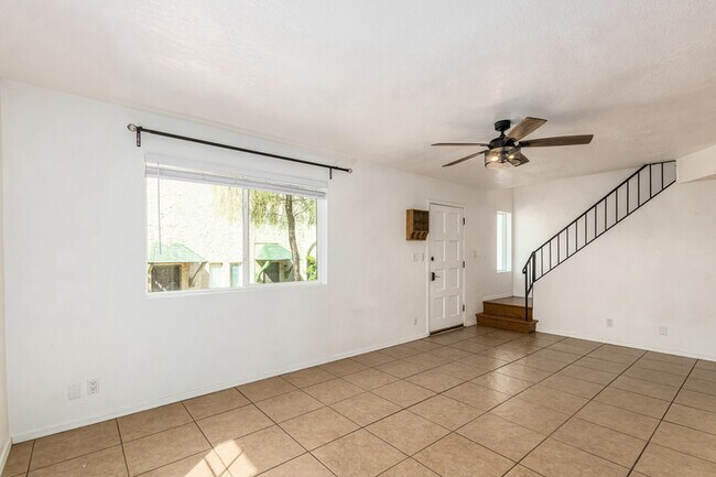 Building Photo - 1500 W Rio Salado Pkwy