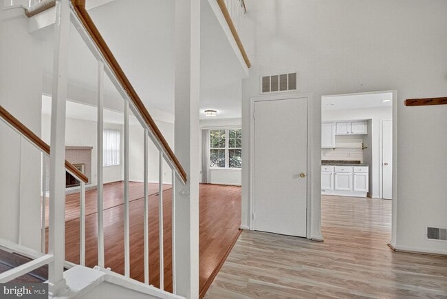 Building Photo - 14345 Jacob Ln