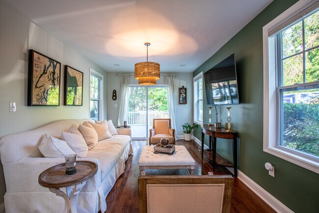 Foto del edificio - 625 Ridgely Ave