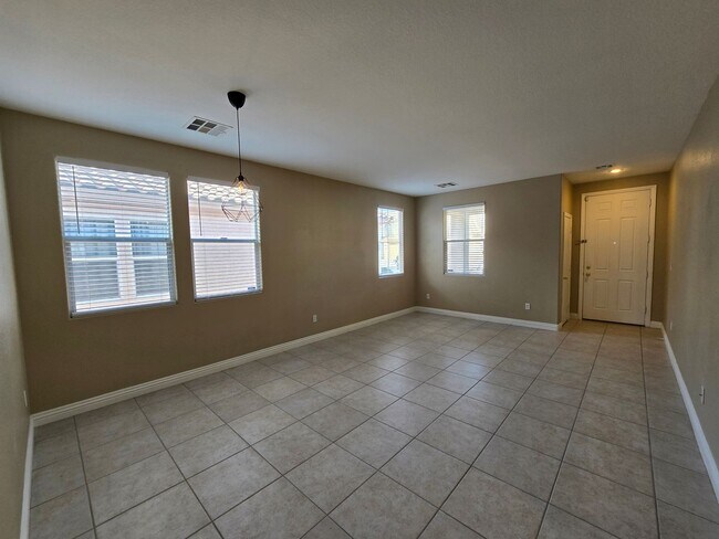 Foto del edificio - Rhodes Ranch Single Story Rental