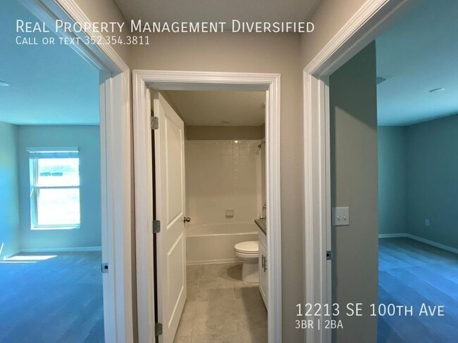 Foto del edificio - 12213 SE 100th Ave