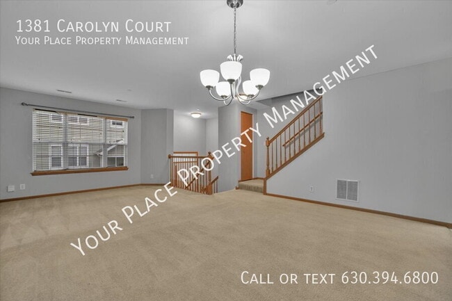 Foto del edificio - 1381 Carolyn Ct