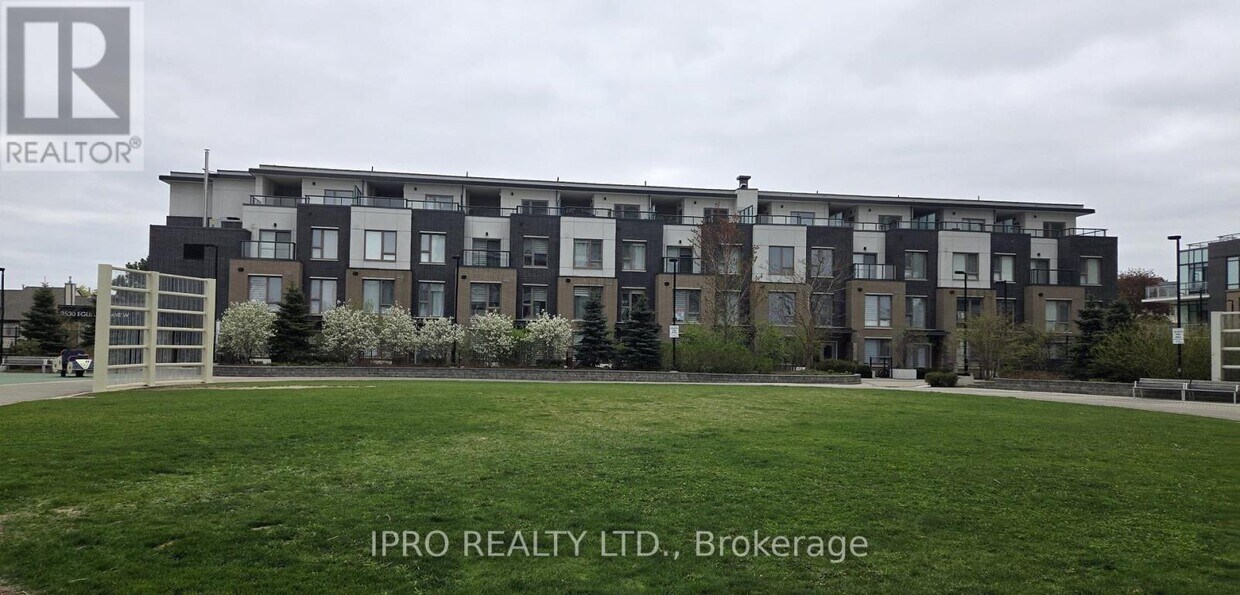 Photo principale - 2530-2530 Eglinton Ave W