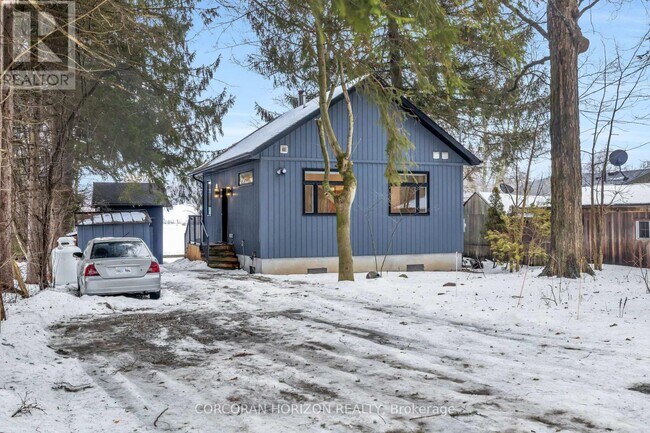 Building Photo - 21 Cottage Ln