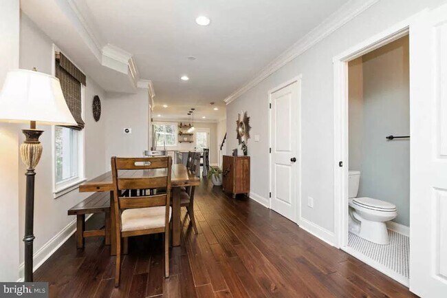 Foto del edificio - 1420 Dellwood Ave