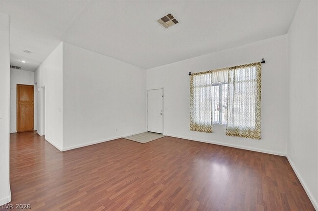 Building Photo - 1199 Sunfire Ave