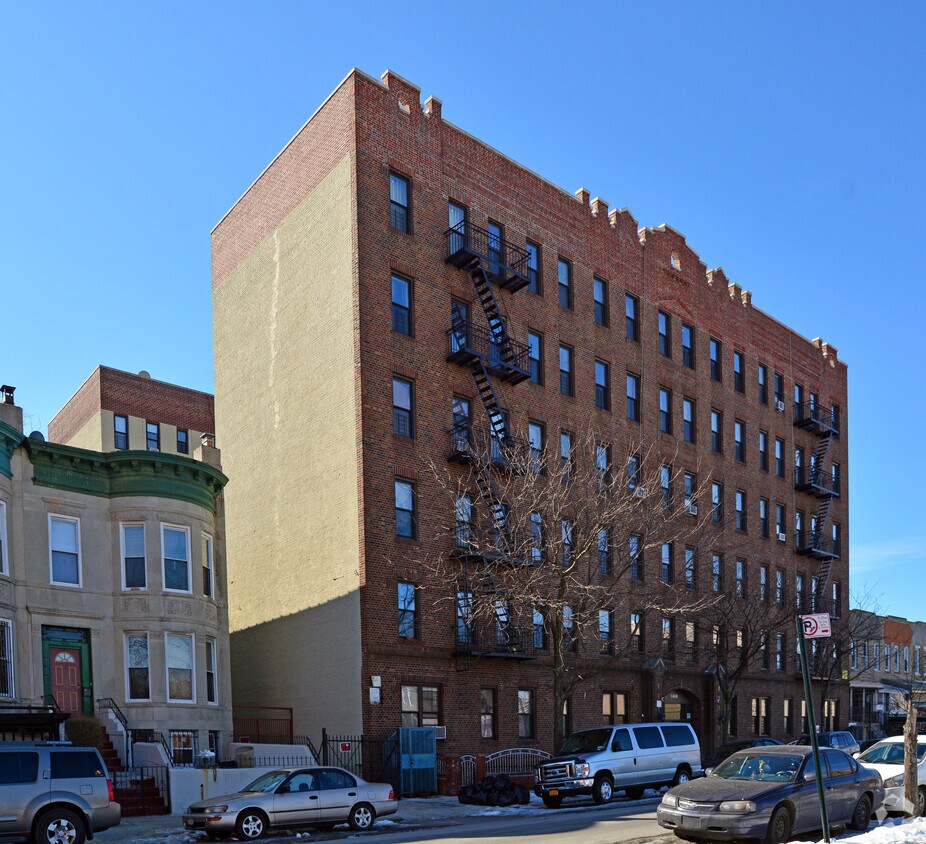 Foto principal - 1444 Park Pl