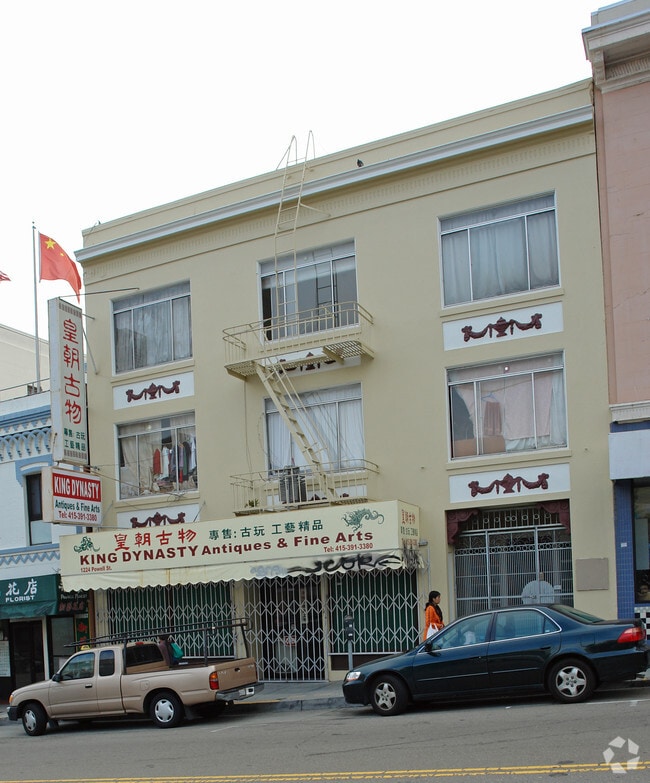 Building Photo - 1220-1224 Powell St
