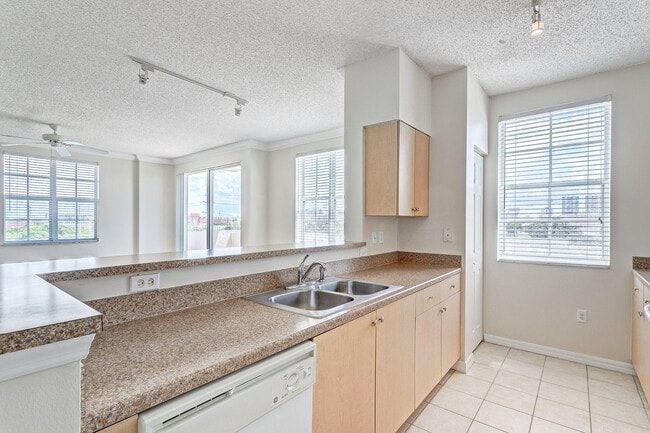 Photo - 616 Clearwater Park Rd Apartment