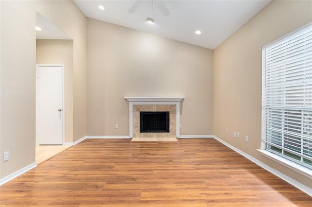 Building Photo - 8600 Coppertowne Ln