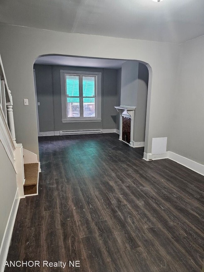 Building Photo - 3 br, 1 bath House - 926 N Fallon St.