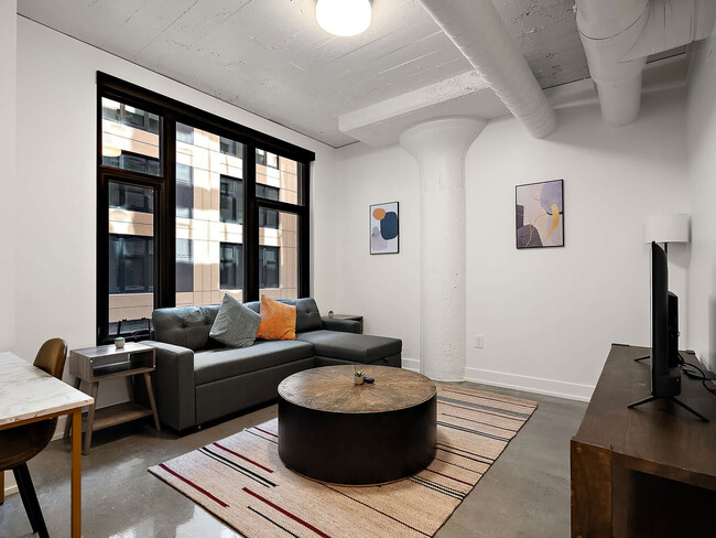 Foto del edificio - 608 N 3rd St
