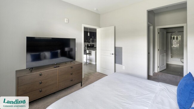 Building Photo - 115 Great Lawn Dr