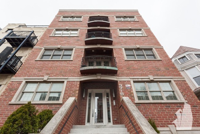Foto del edificio - 3718 N Wilton Ave