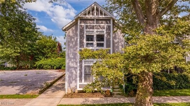 Building Photo - 1455 W 32nd St